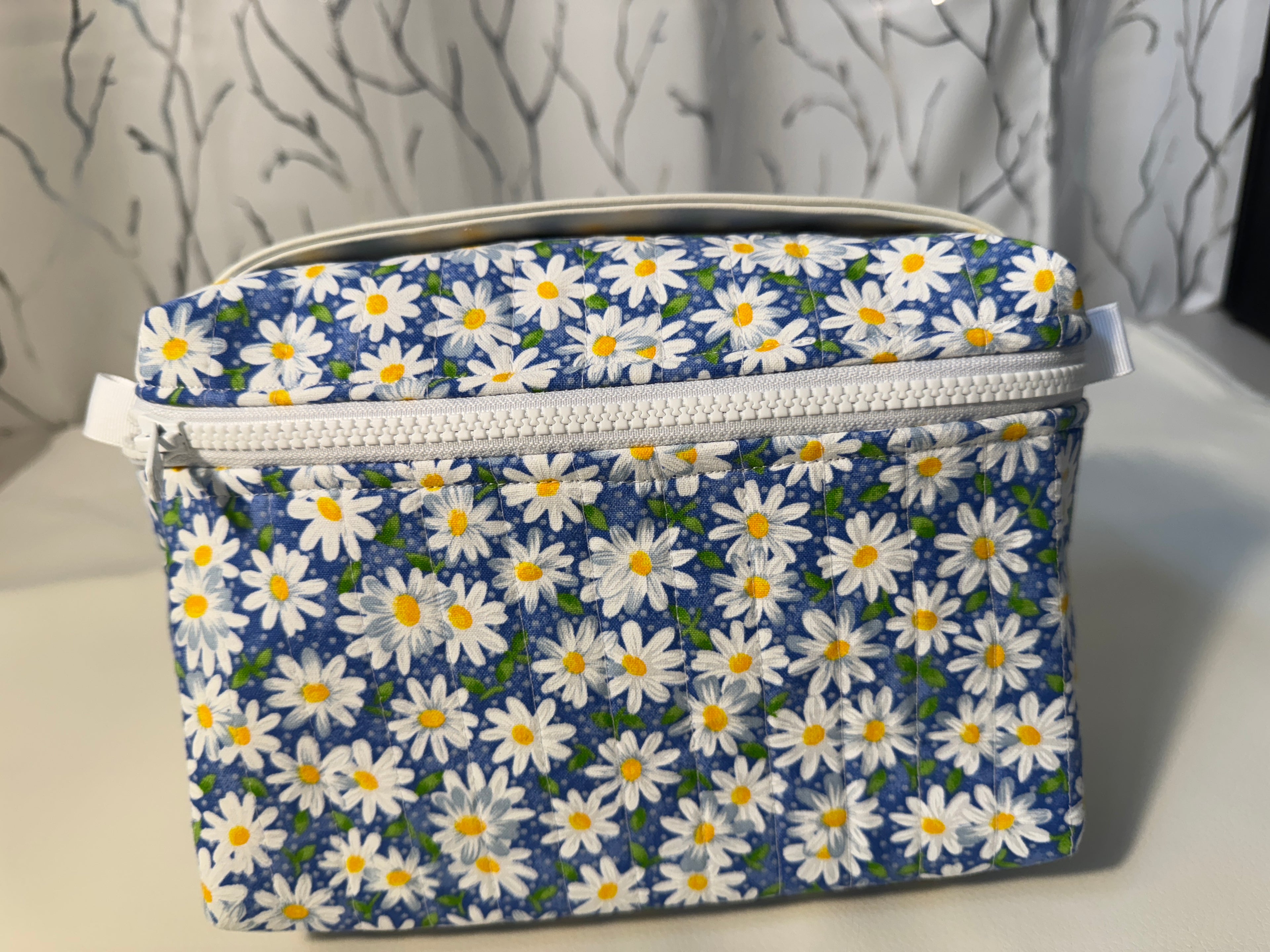 Garden bloom - Flip top beauty box/ makeup/travel bags collection